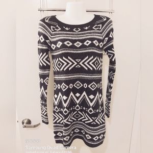 Hollister sweater size XS